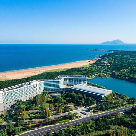 Hotel Wyndham Grand Qingdao Esterno foto
