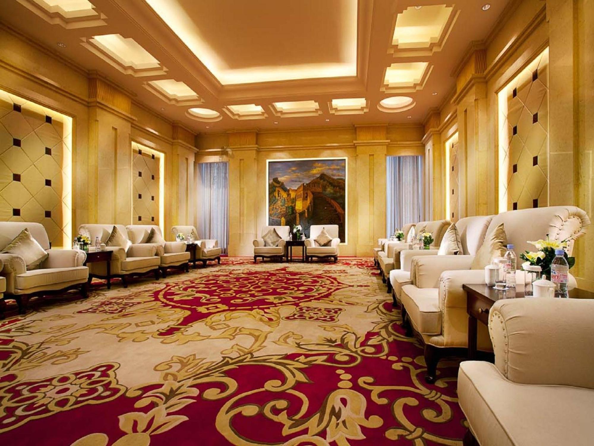 Hotel Wyndham Grand Qingdao Esterno foto