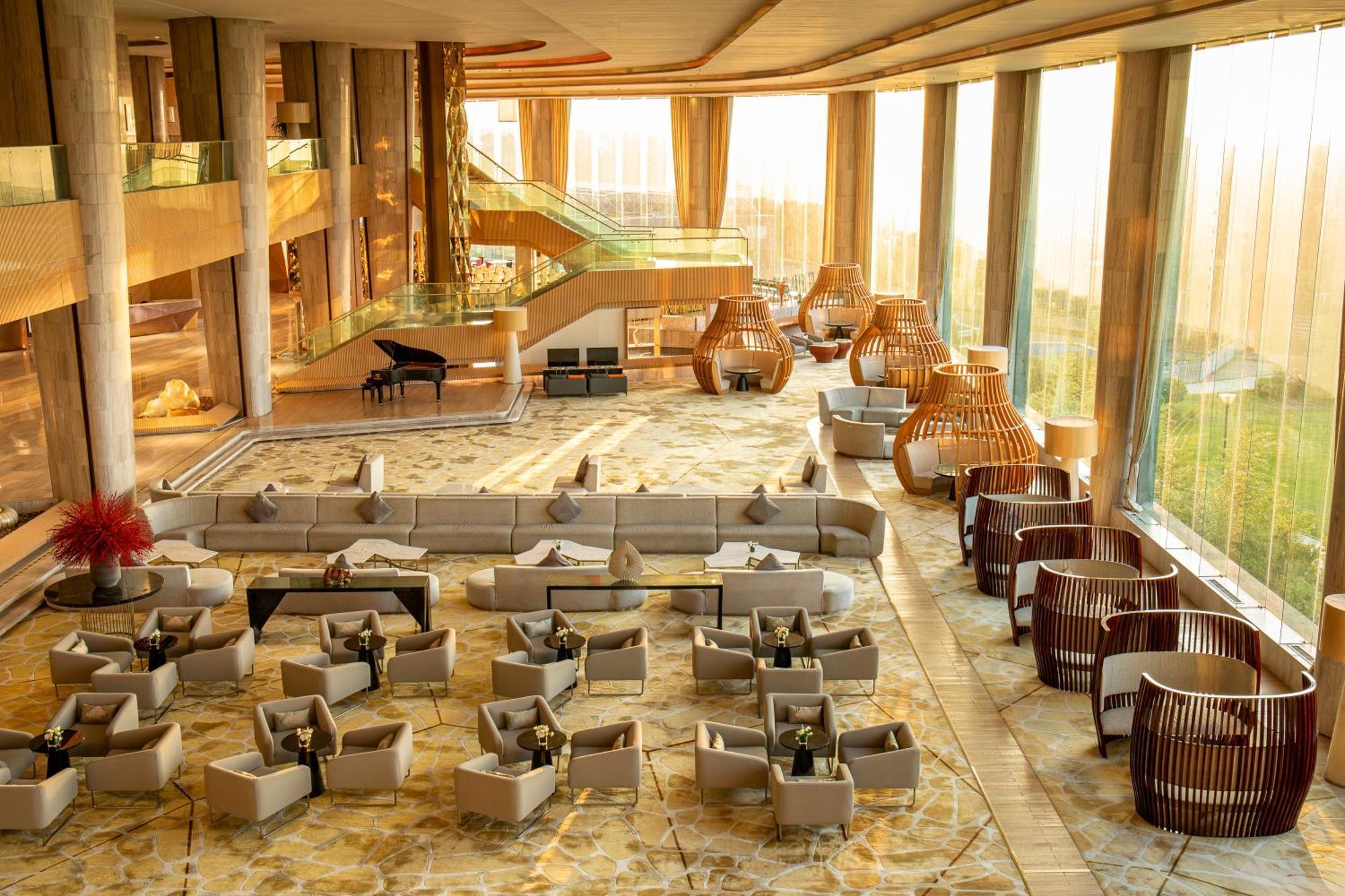 Hotel Wyndham Grand Qingdao Esterno foto