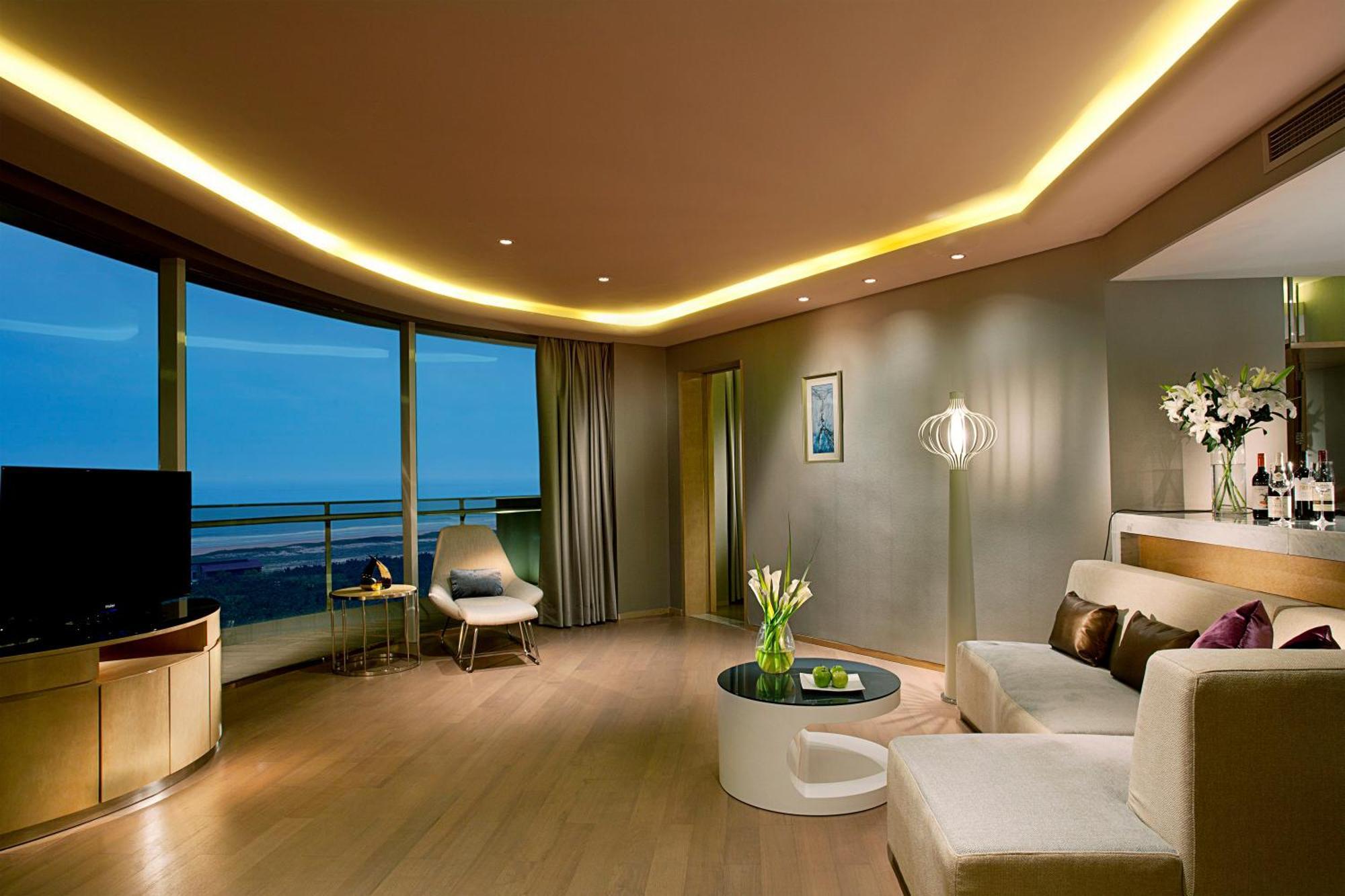 Hotel Wyndham Grand Qingdao Esterno foto